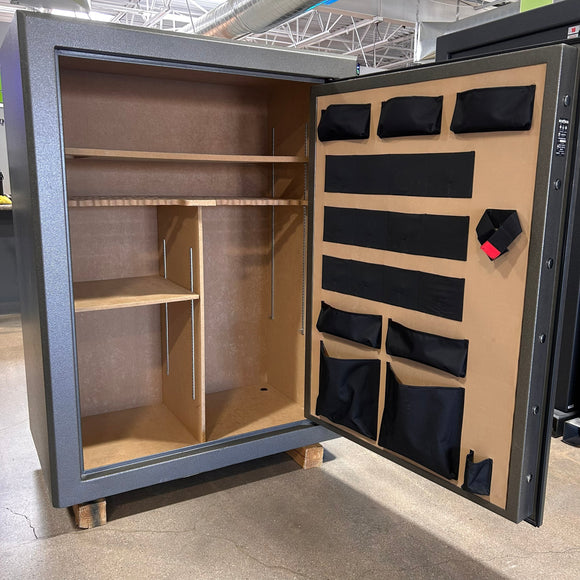 Used Cannon CS72 Gun Safe, photo 4